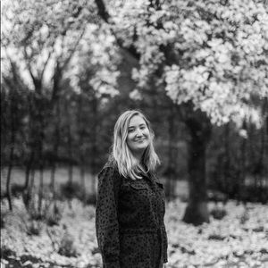 Meet your Posher, Isabel